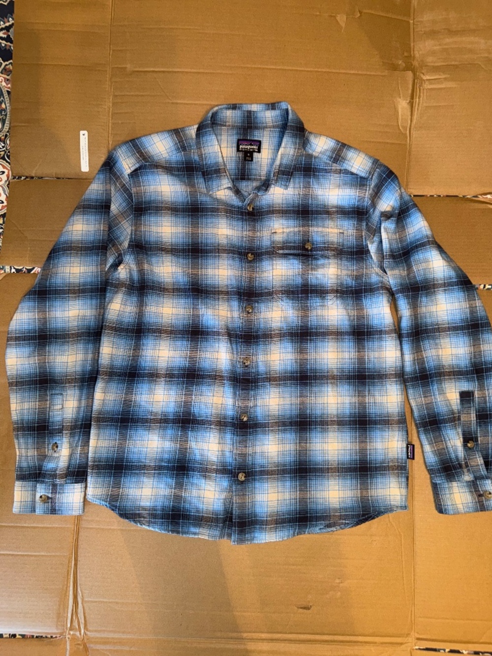 Patagonia Flannel Button down, size M